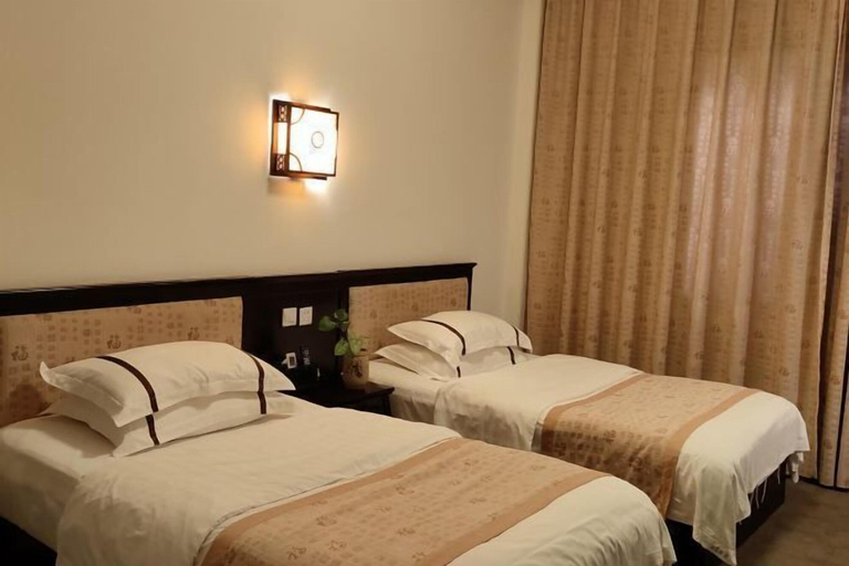 Bedroom 2, Lin An Inn, Honghe Hani and Yi