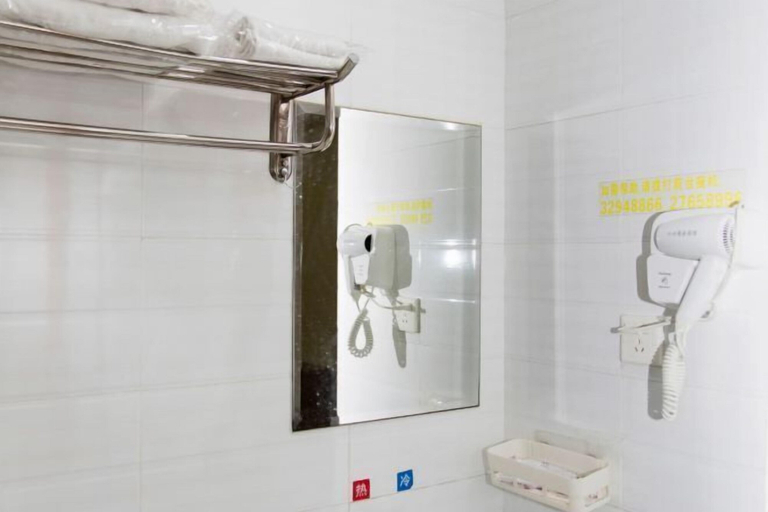 Bathroom 4, Shenzhen Liuliu Hotel (Shiyan Bus Station), Shenzhen