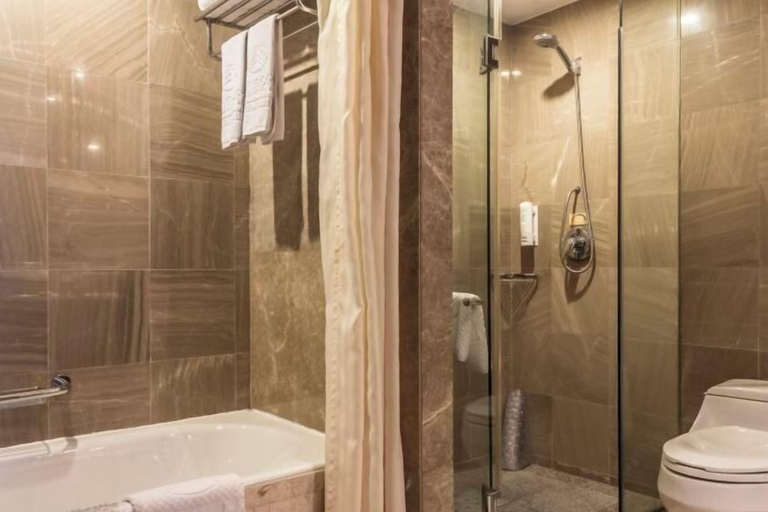 Bathroom 3, Huayu International Hotel, Xiangtan
