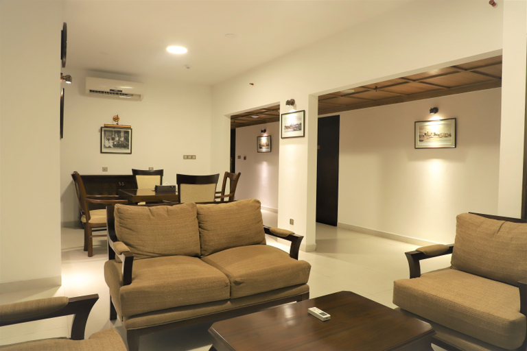 Public Area 3, The Midori By Lakeshore, Dhaka