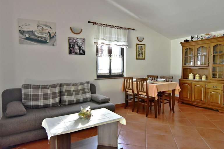 3, Garden apartment in Umag, Umag
