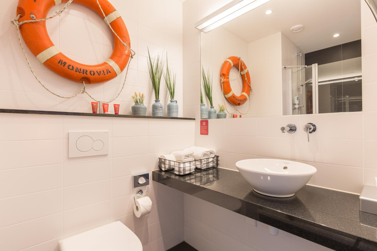 Bathroom 4, Leonardo Hotel Vinkeveen, De Ronde Venen