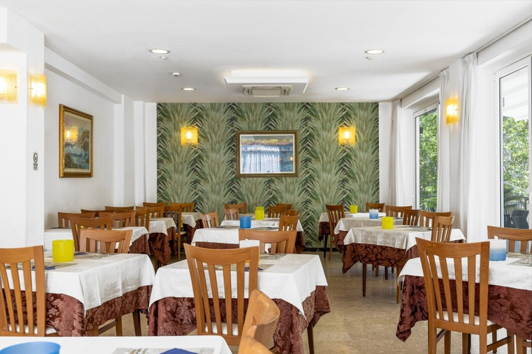 Food & Drinks 5, Hotel Bridge, Rimini