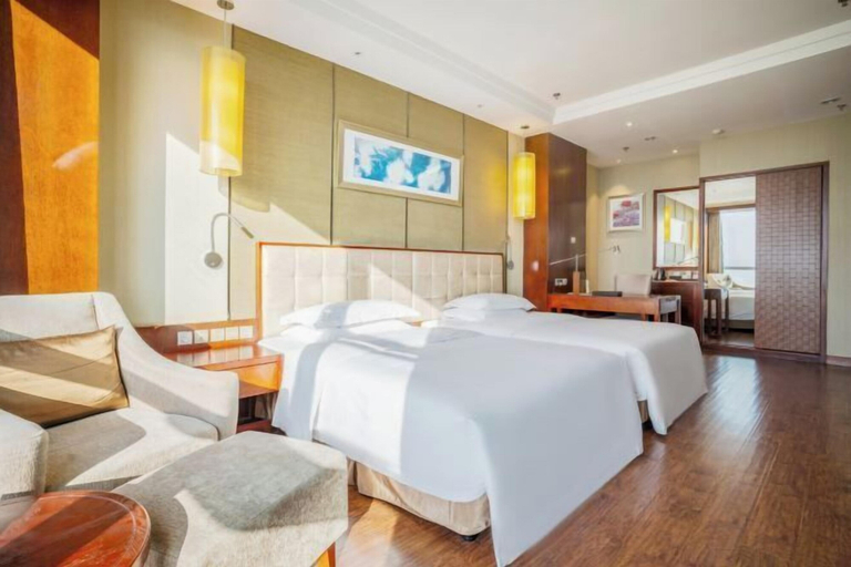 Bedroom 2, Empark Grand Hotel Tengchong, Baoshan