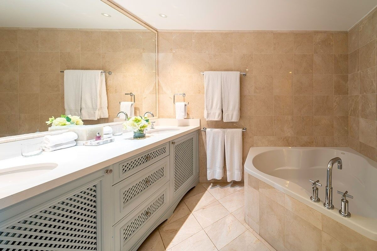 Bathroom 2, St. Peter's Bay 402 2 Bedroom Home