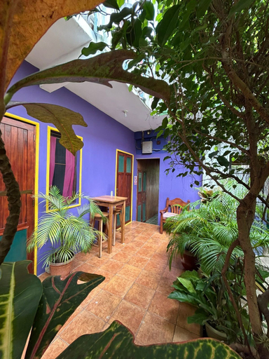 Outdoor dining 5, Casa Romano Hostal, Tola
