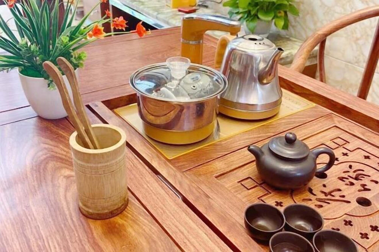 Food & Drinks 4, Bishui Xincun Yuese Villa, Guangzhou