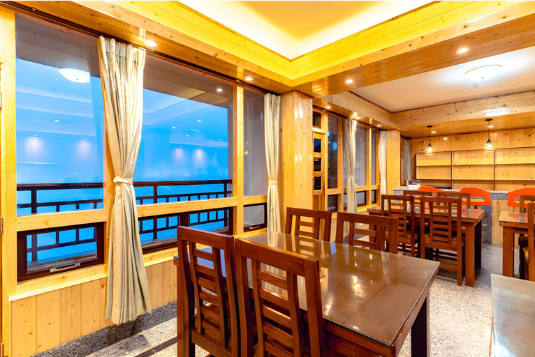 Food & Drinks 5, The Golden Retreat Hotel, West Sikkim