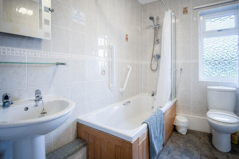 Floor plan 3, Glan Heulog - 3 Bed Holiday Home - Saundersfoot, Pembrokeshire