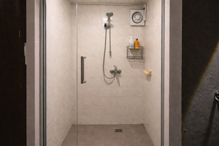 Bathroom 5, China Town Dorm by ichiro, Kuala Lumpur