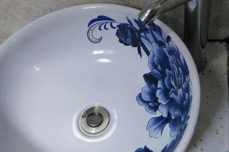 Bathroom 4, Nanmu Inn, Xiangxi Tujia and Miao