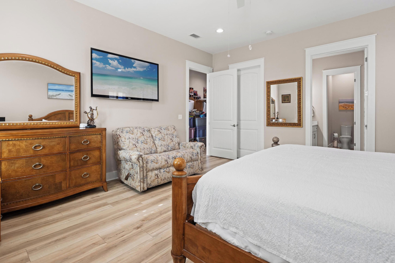 Bedroom 3, Beach House - Magical Purple Haze, Bay