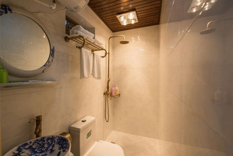 Bathroom 4, Ninghai Jiumufang, Ningbo