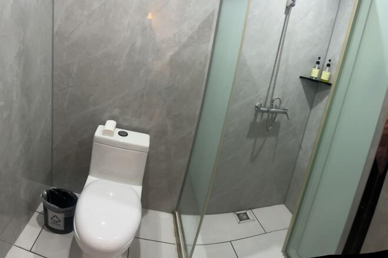 Bathroom 4, yiduo hotel, Hangzhou