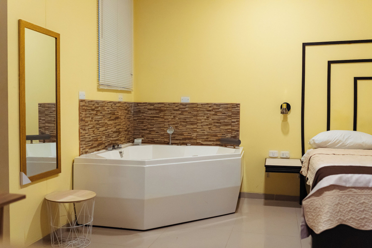 Room 3, Mak Suites Apart Hotel, Piura