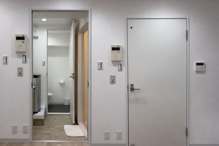 Room 2, EPO Shinmachi Maison Apartment, Osaka