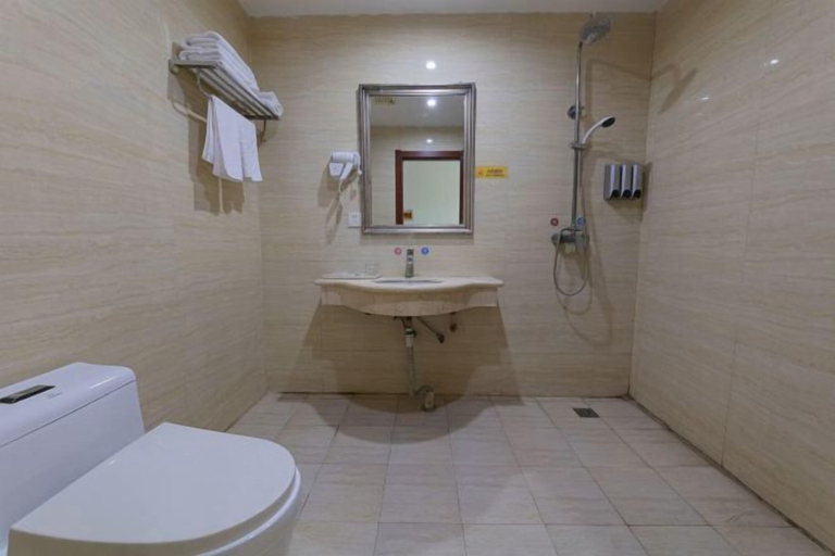 Bathroom 4, Grand Mercure Taihang Hotel, Xinxiang