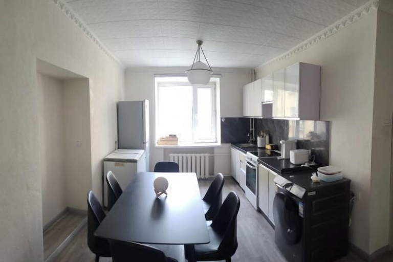 Room 2, Cozy Central City Apartment, Ulan Bator