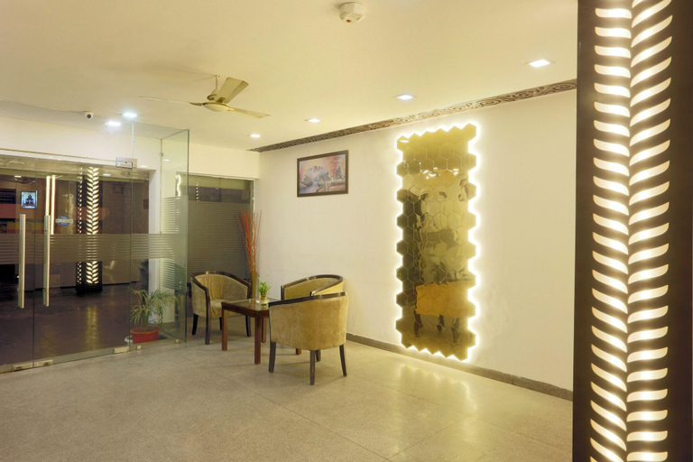 Public Area 3, Airport Hotel Chanakya, Delhi