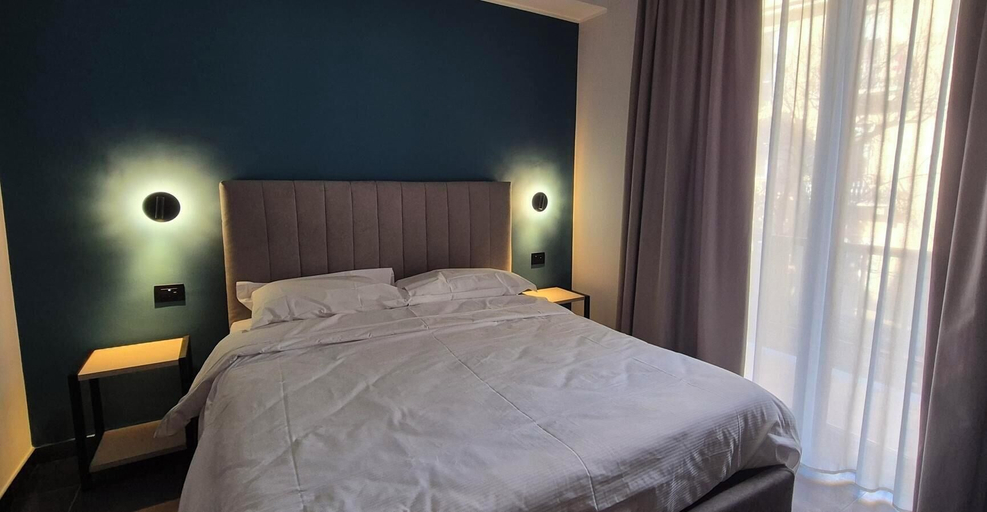 Room 3, HOTEL V7, Milano