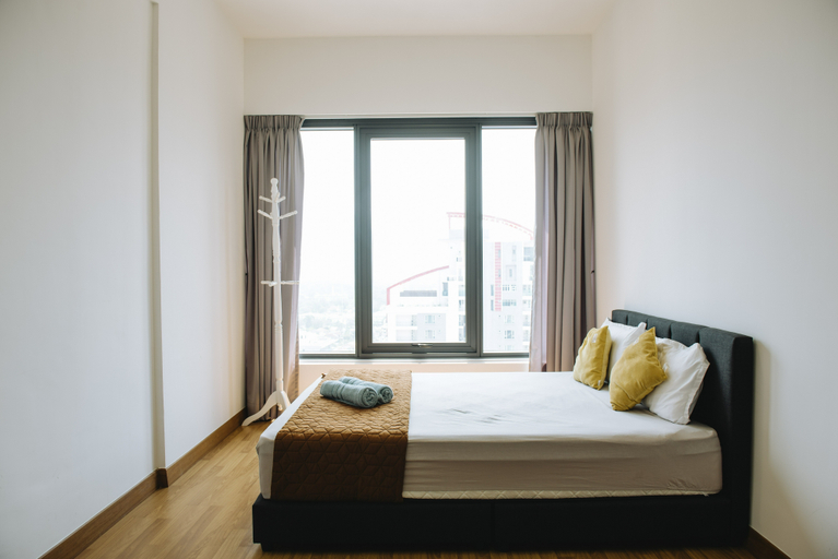 Bedroom, The White 2BR Cityview by W. Stay @ Tropicana 218 Macalister, Pulau Penang