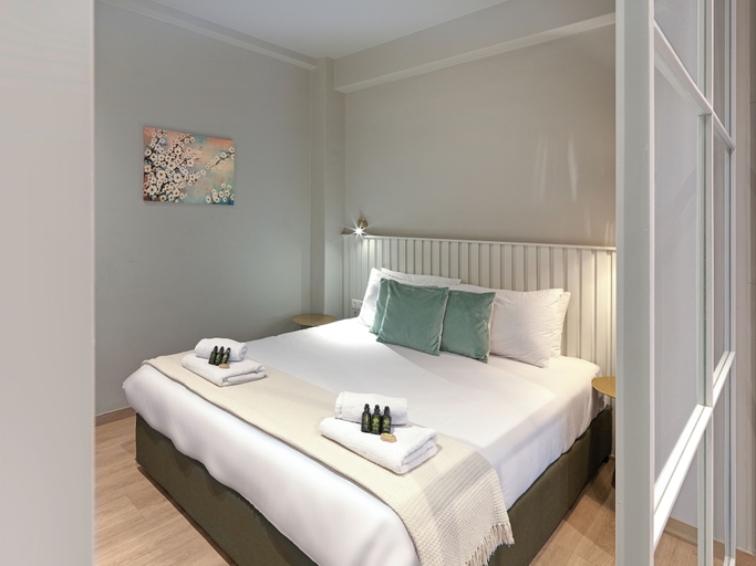 Room 4, Karitsi Suites, Attica