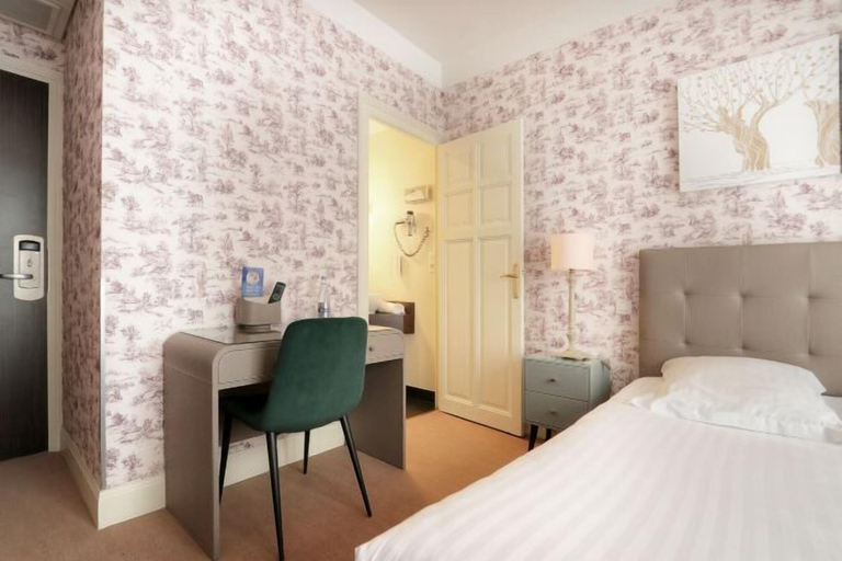 Bedroom 4, Best Western Hôtel Brittany la Baule Centre Et Plage, Loire-Atlantique