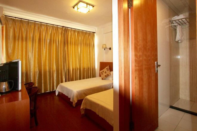 Bedroom 3, Baishuitang Hotel, Jiaxing