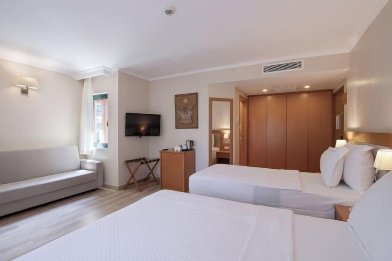 Bedroom 5, Miramare Queen Hotel - Ultra All Inclusive, Manavgat