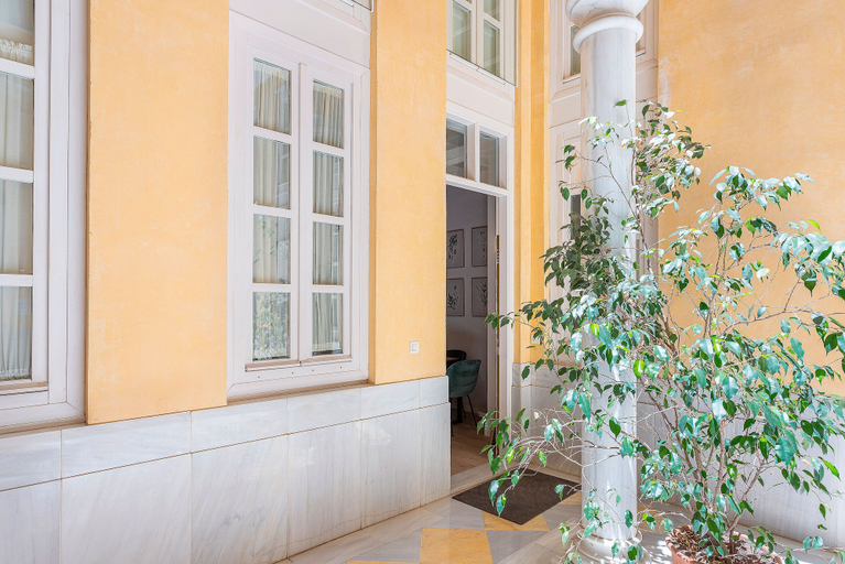 Exterior & Views 2, Genteel Home Plaza Nueva II, Sevilla