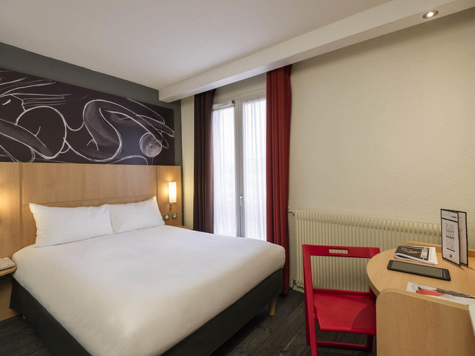 Bedroom 4, ibis Paris Vaugirard Porte de Versailles, Paris
