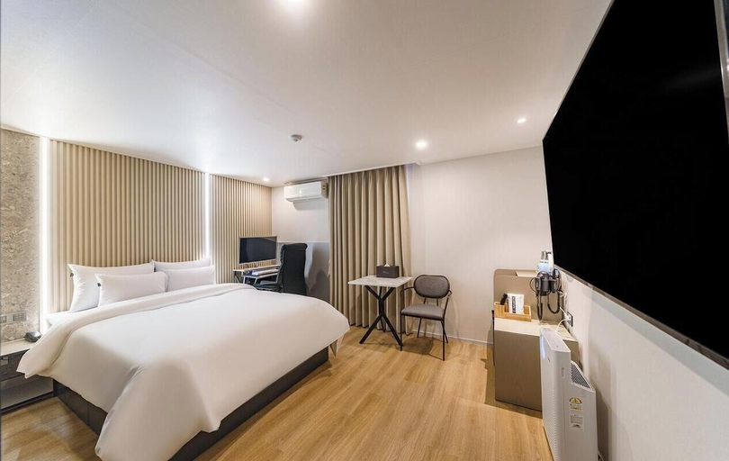 Room 4, Incheon Juan Youth Hotel, Nam