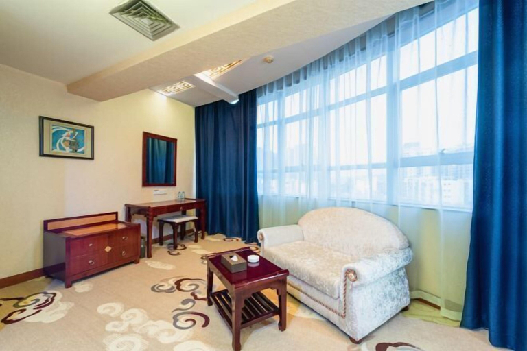 Bedroom 5, Pingguo International Hotel, Baise