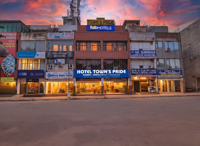 Exterior & Views 1, Fabhotel Town Pride, Sahibzada Ajit Singh Nagar