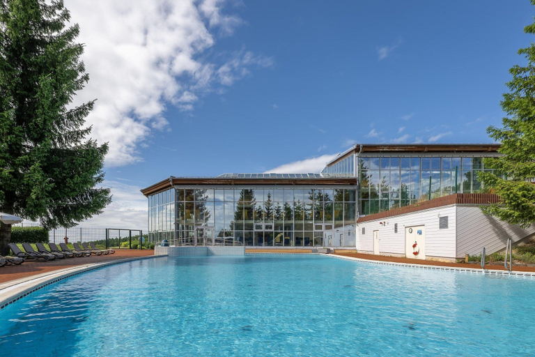 Pool 5, Chalet in Vogtland With Ski Area & Water Park, Vogtlandkreis