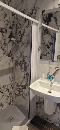 Bathroom 4, HOTEL V7, Milano