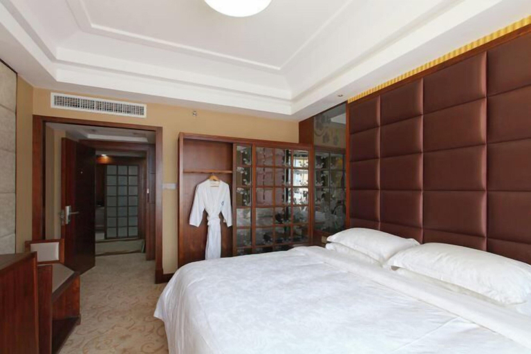 Bedroom 3, Hailian International Hotel, Ji'an