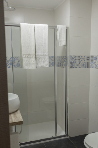 Bathroom 5, Flag Hotel Madeira - Ribeira Brava, Ribeira Brava