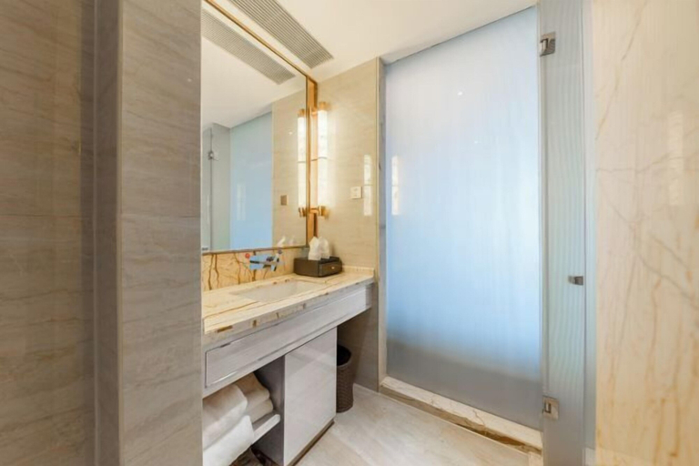 Bathroom 4, Junrui Huasheng International Hotel, Zhuzhou