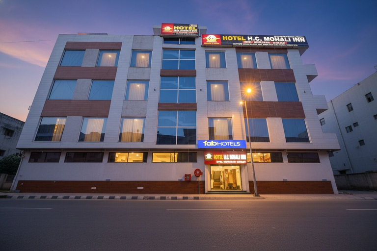 Exterior & Views 1, Fabhotel Hc Mohali Inn, Sahibzada Ajit Singh Nagar