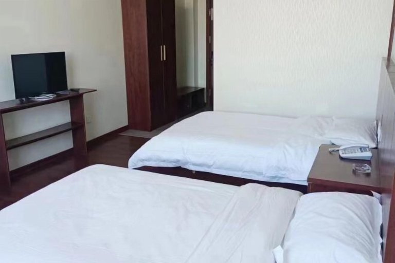 Bedroom 3, Tianyuan Jibushi Hot Spring Hotel, Anshan