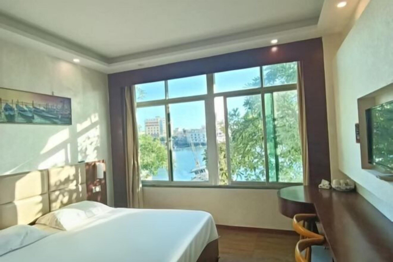 Bedroom 1, Hui'an Golden Coast Hotel, Quanzhou