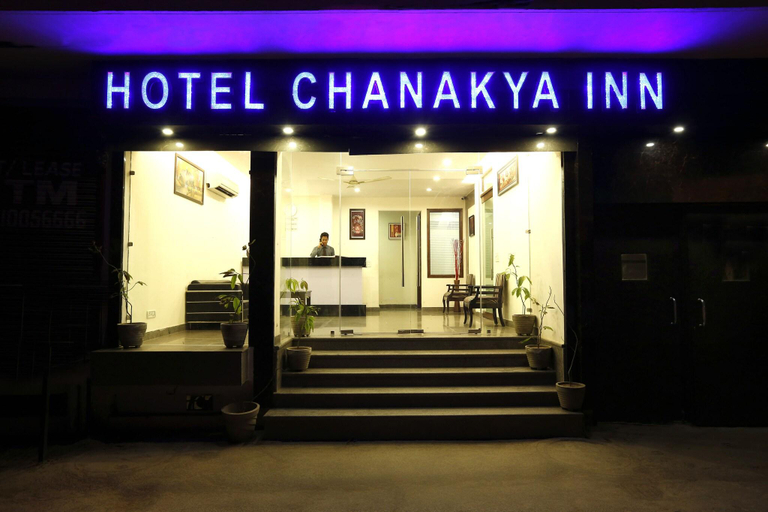 Exterior & Views 2, Airport Hotel Chanakya, Delhi