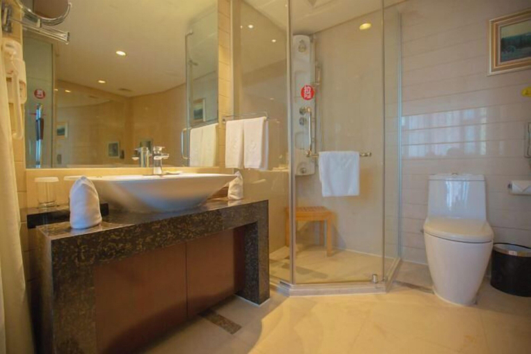Bathroom 3, Shanxi Grand Hotel, Taiyuan