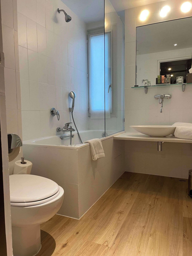 Bathroom 4, Hôtel Pergolèse Paris Champs Elysées, Paris