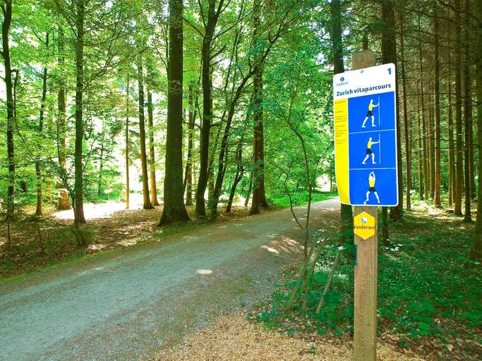 Others 5, Welcome Inn, Bülach
