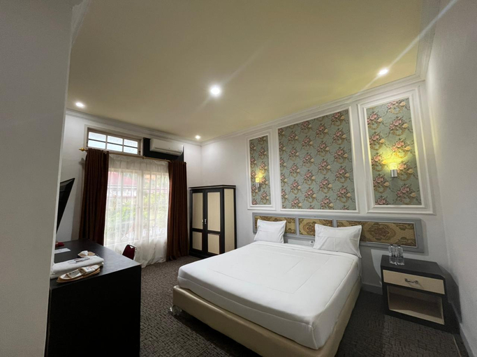 Bedroom 2, Mahkota Sutis Hotel, Kerinci