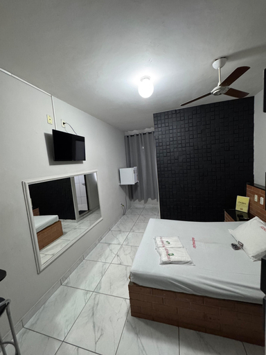 Room 5, Motel Fascinação, Contagem