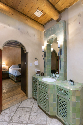 Bathroom 4, El Monte Sagrado Living Resort & Spa, Taos