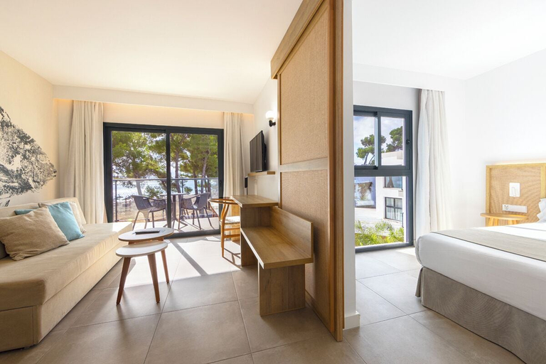Bedroom 4, Sofia Alcudia Beach Hotel, Baleares
